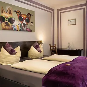 Skada Coelln Hotel Köln